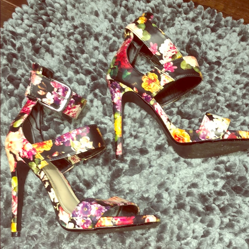 Floral heels